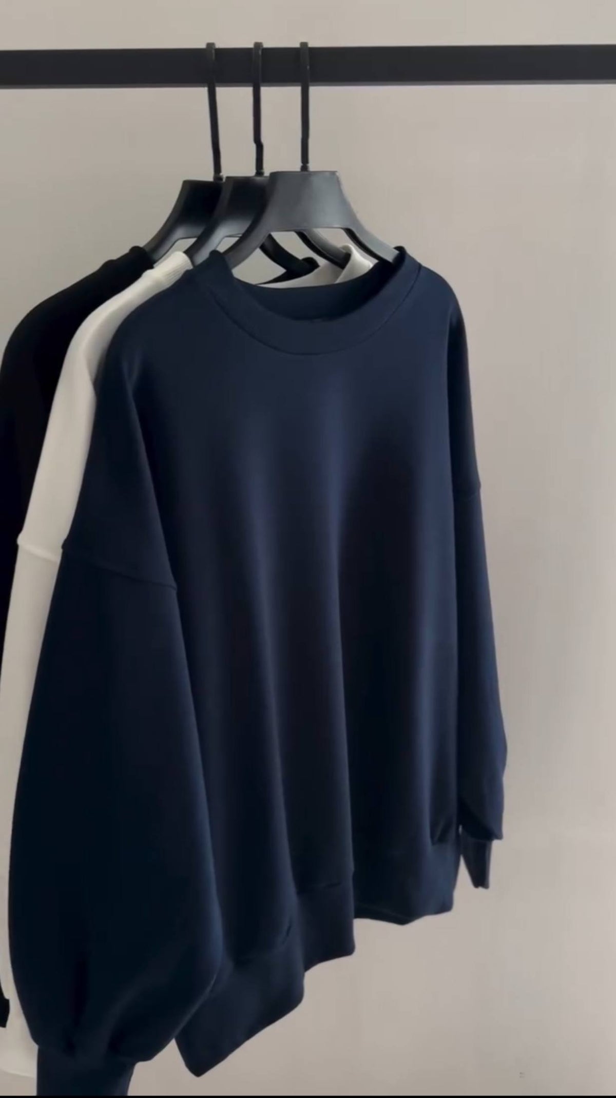 Oversized Crewneck Sweatshirt
